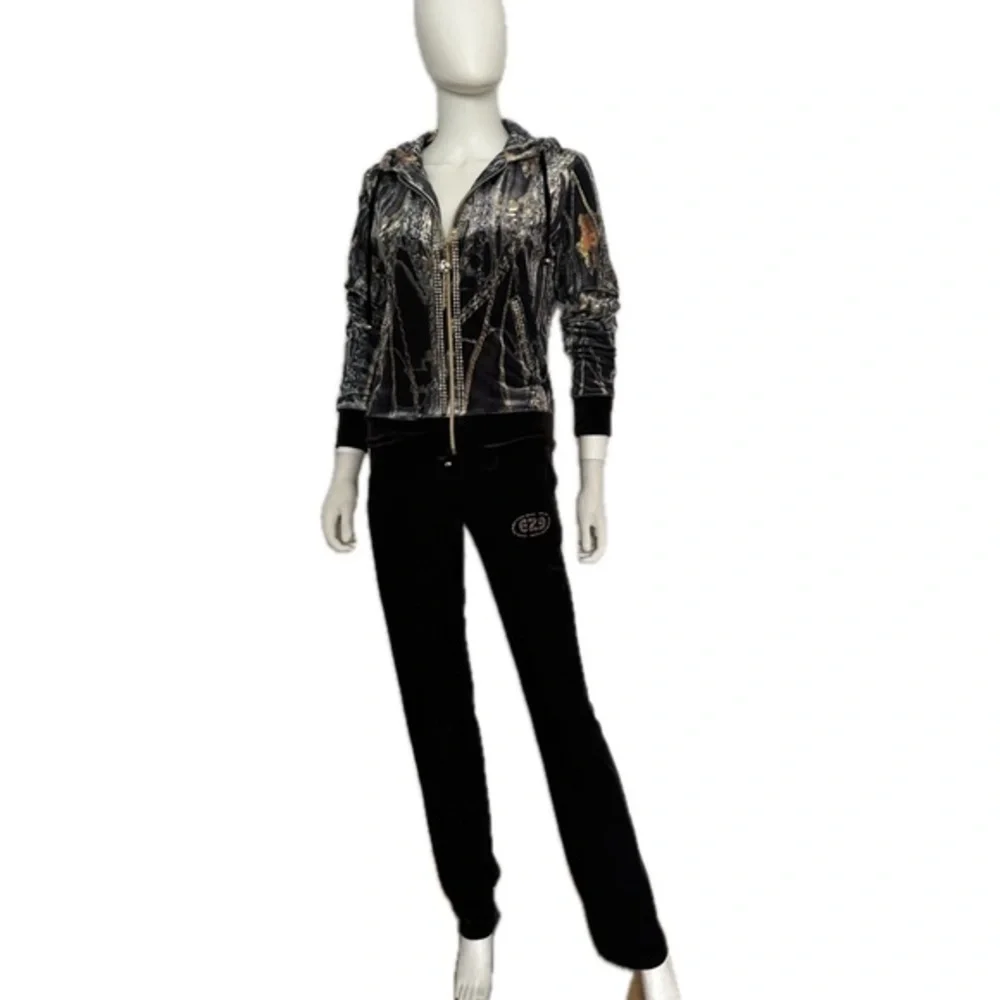 NWT WOMEN VELOUR TRACKSUIT 2 PC SET JACKET/BLACK‎ PANTS HOODED ZIPPED LOUNGEWEAR